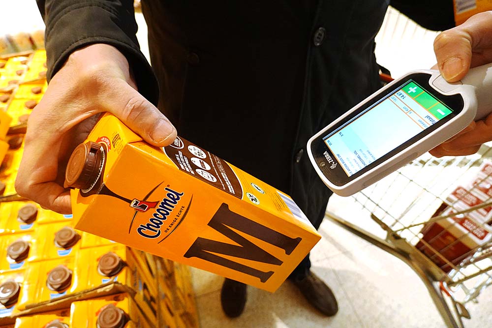 21120151 Poiesz Akkrum opening handscanner 1000