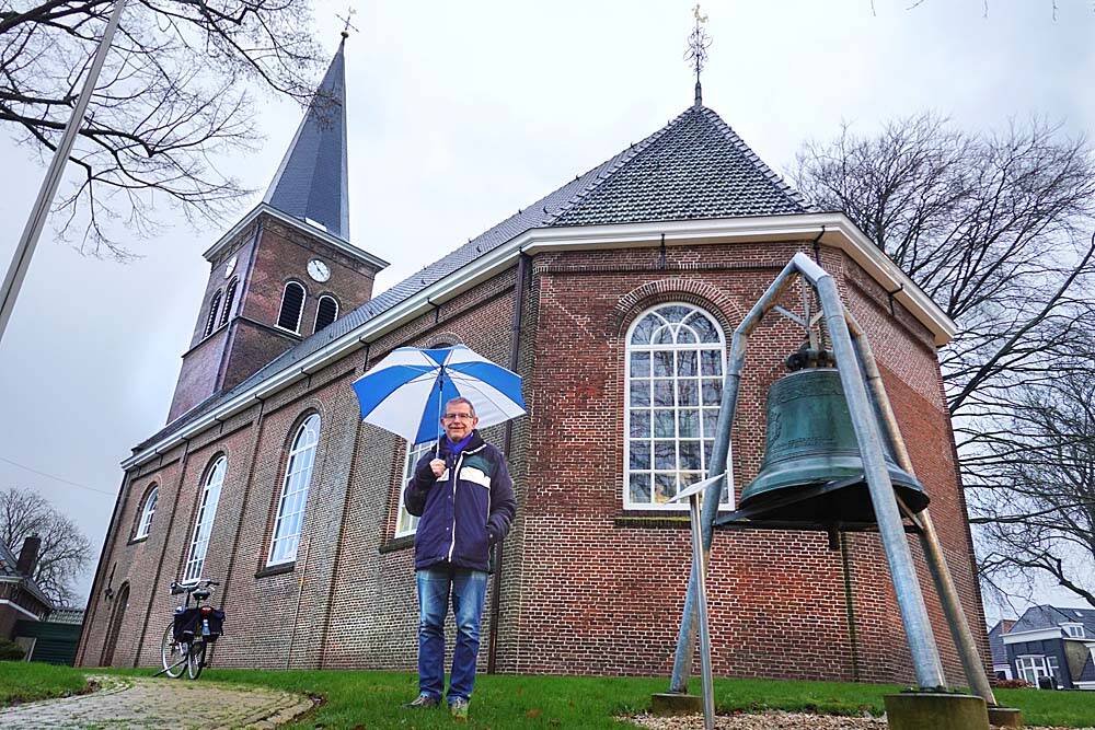 211229 Akkrum kerk klokluiden koster 1000