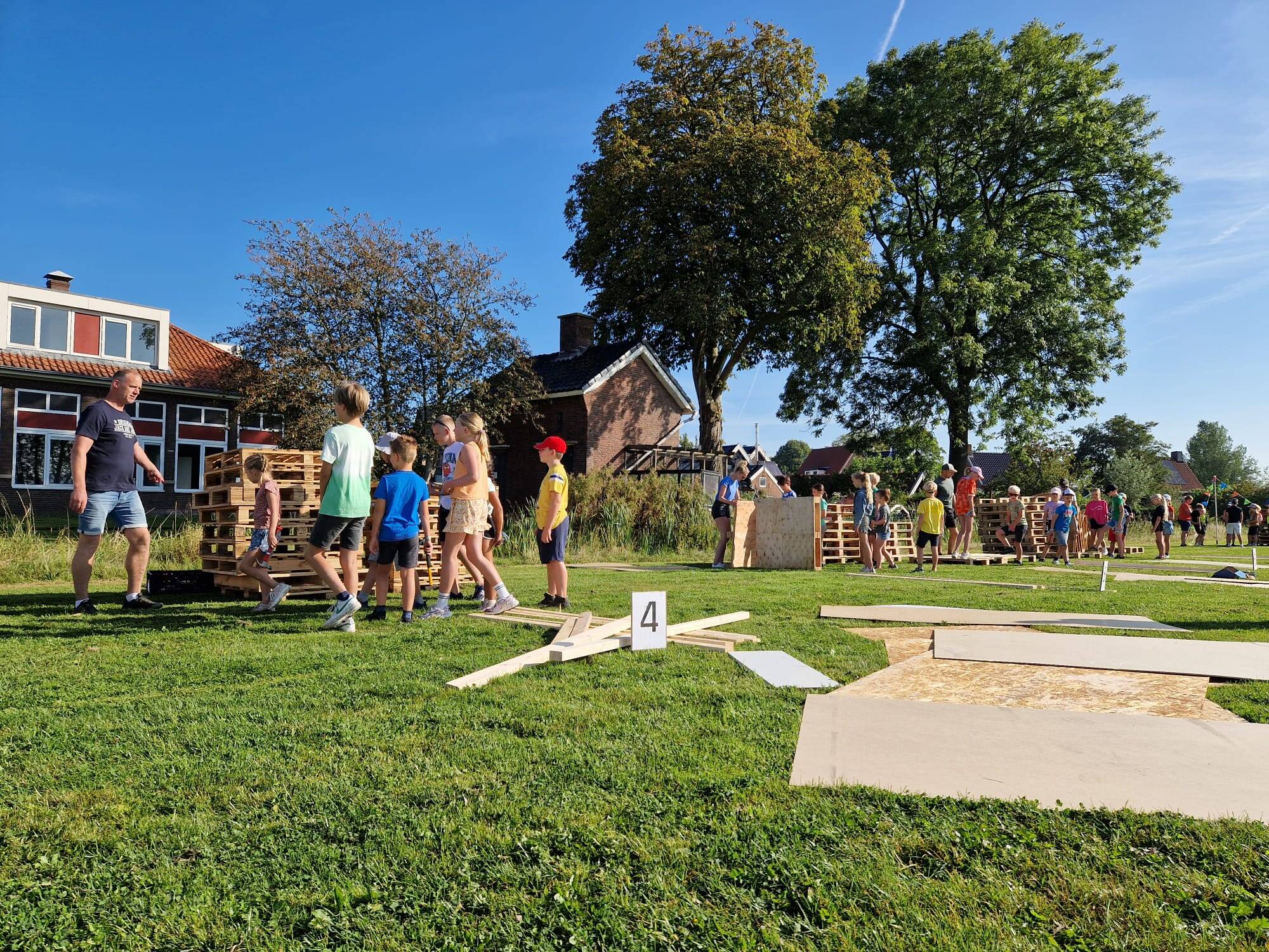 240828 Akkrum Spikerspulwike dag1 start