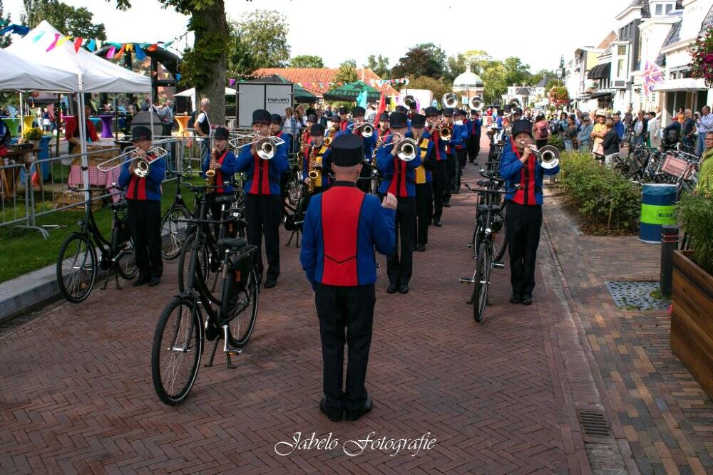 240914 Akkrum Muziekspektakel Showband c Crescendo 10 1000