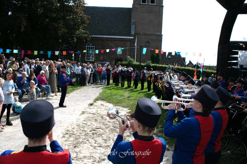 240914 Akkrum Muziekspektakel Showband c Crescendo 11 1000