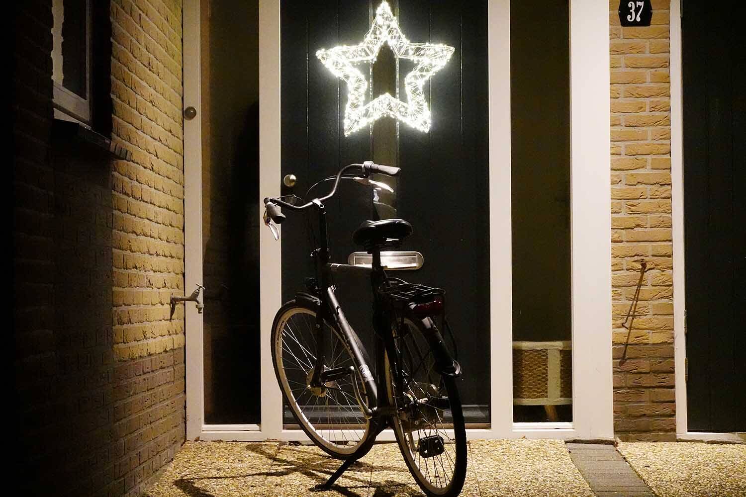 241213 Akkrum fiets kerstster 1500