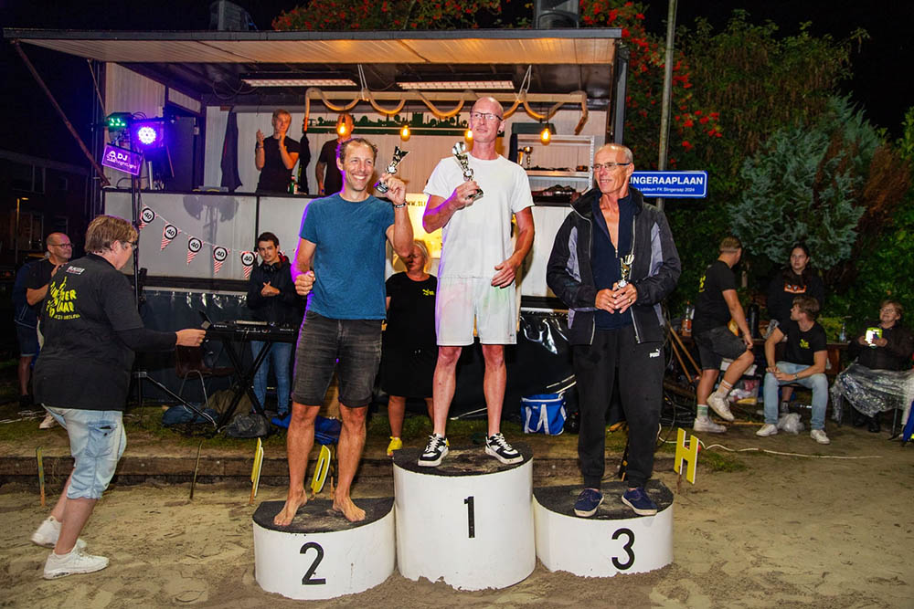 240824 Akkrum Slingeraap winnaars heren35plus