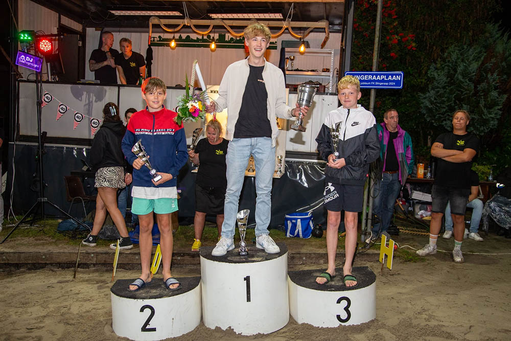 240824 Akkrum Slingeraap winnaars jongens