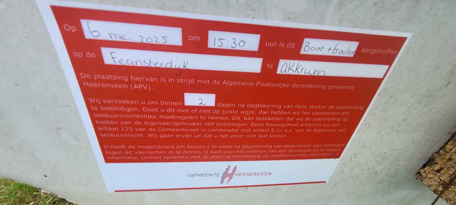 250508 Akkrum Feansterdyk weesboot inboedel plakkaat 1500