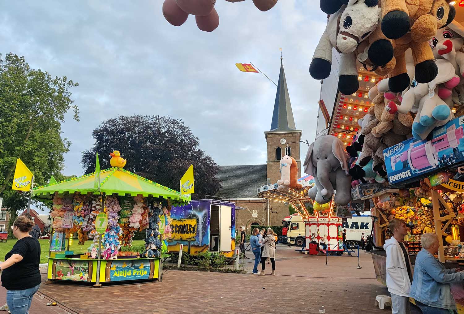 250626 Akkrum kermis 7 c Merkecommissie