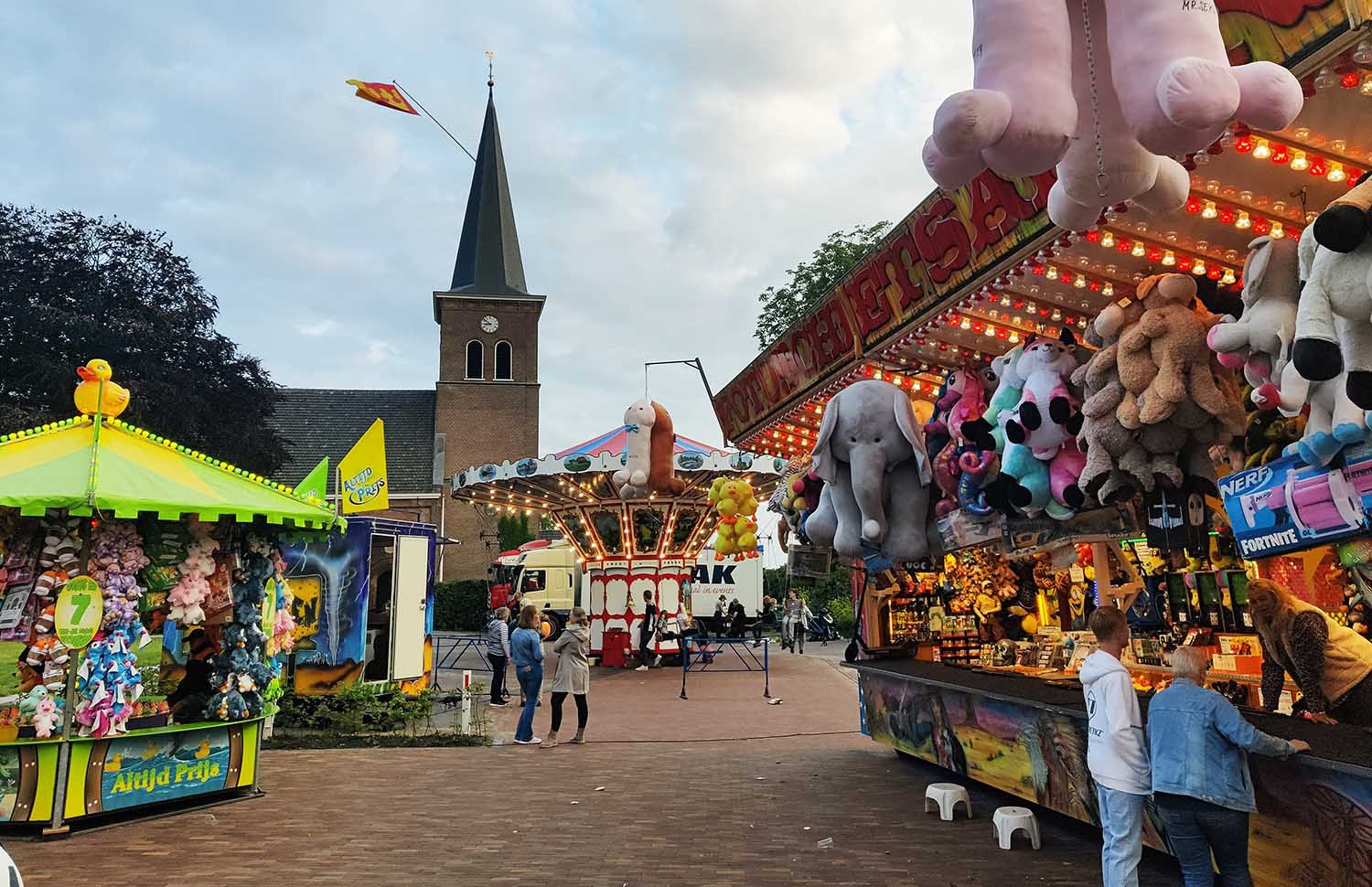 250626 Akkrum kermis 8 c Merkecommissie