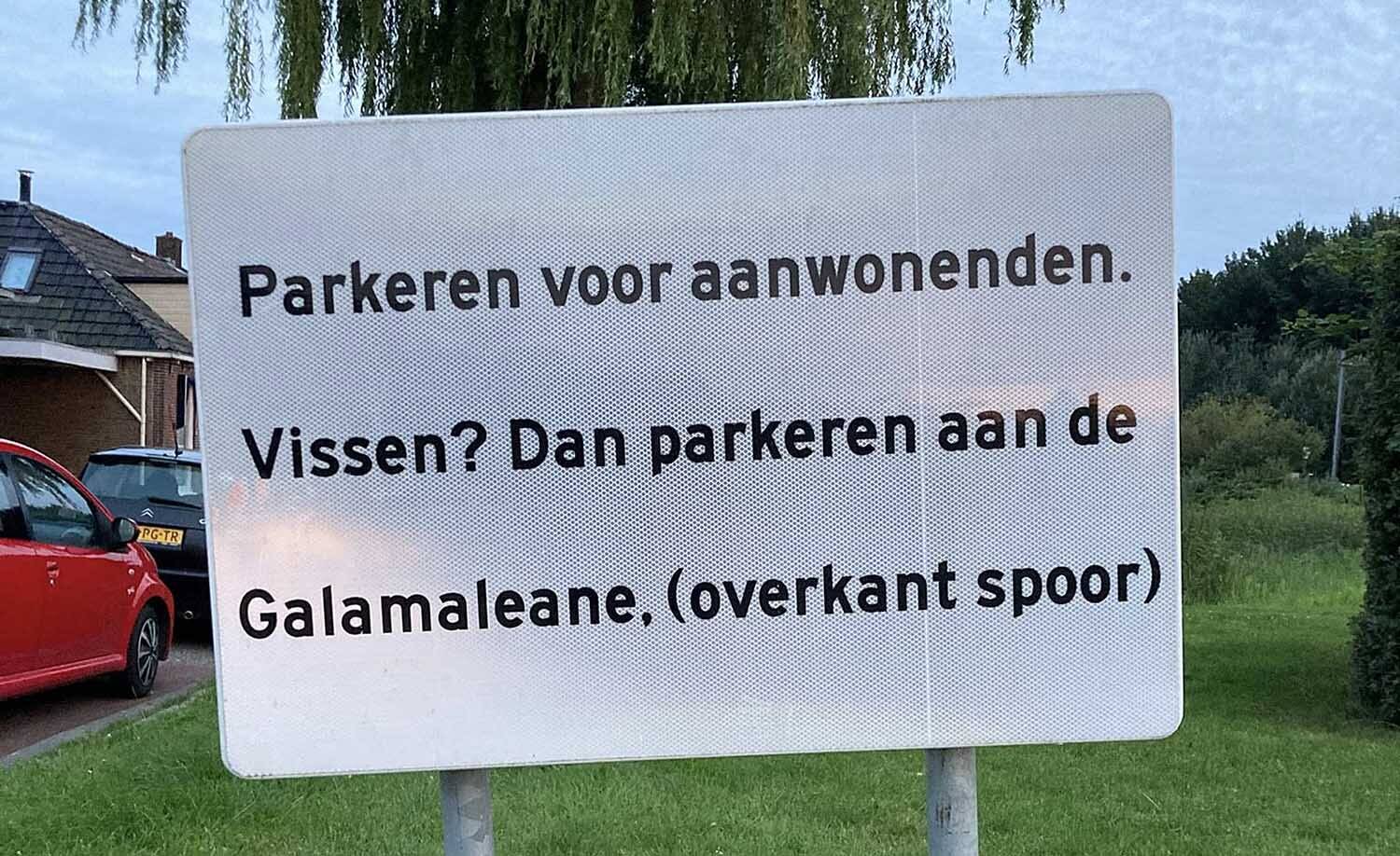 250809 Akkrum Vissteiger spoorput overgroeidmetriet2