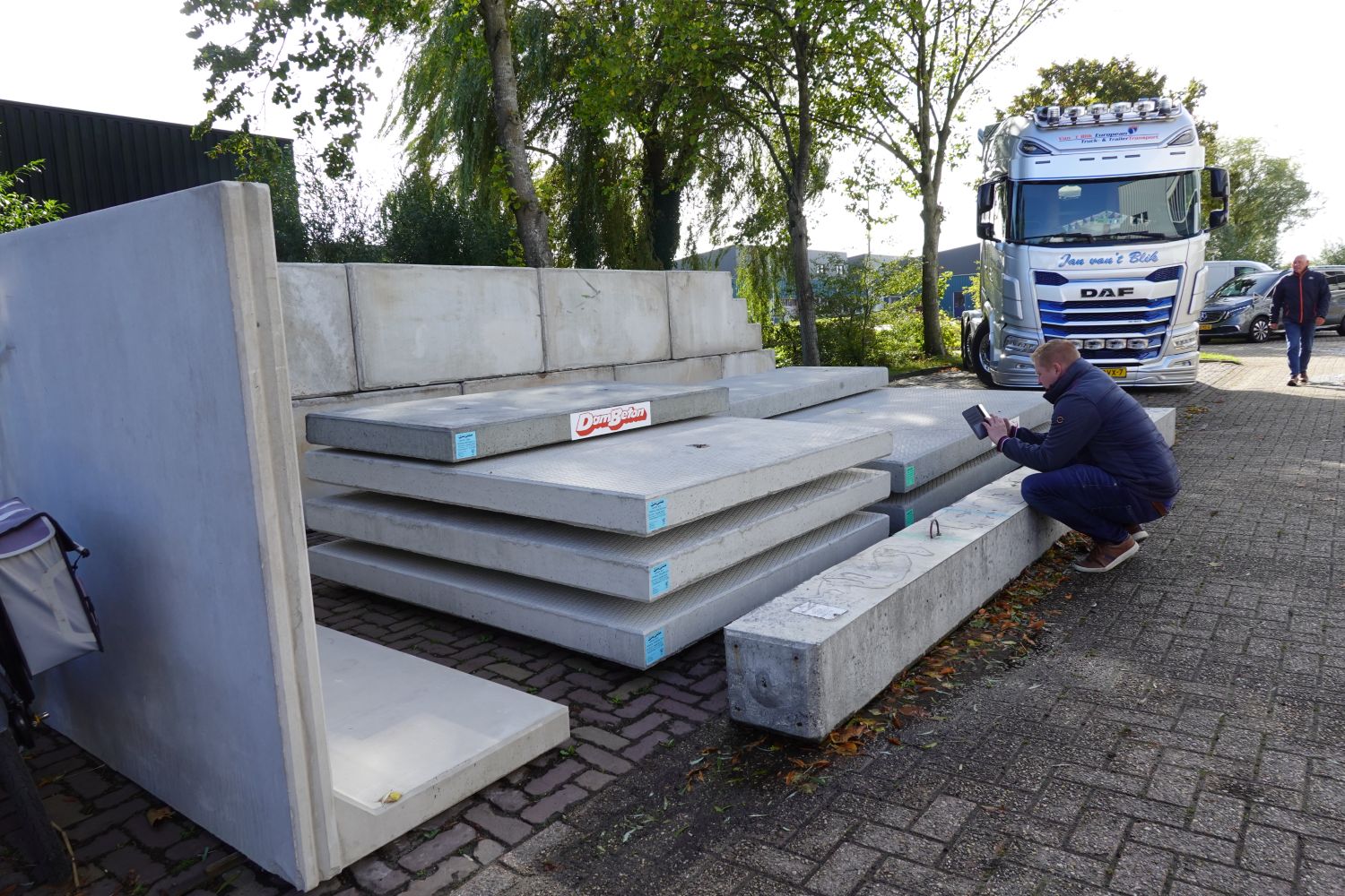 251004 Akkrum Expo 85 1500