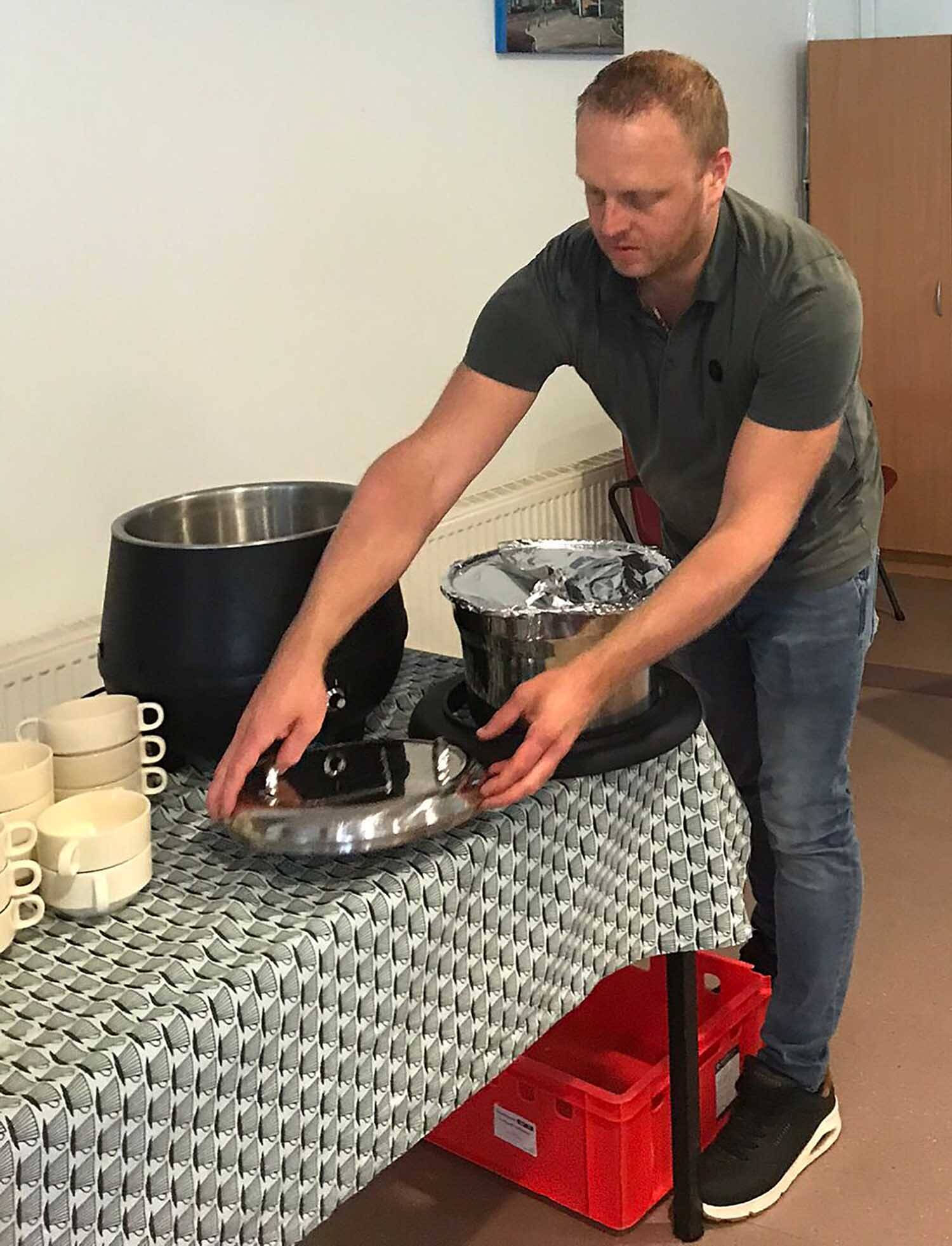 251012 Akkrum kerk PG maaltijd 2 c ImmyvanderVeen