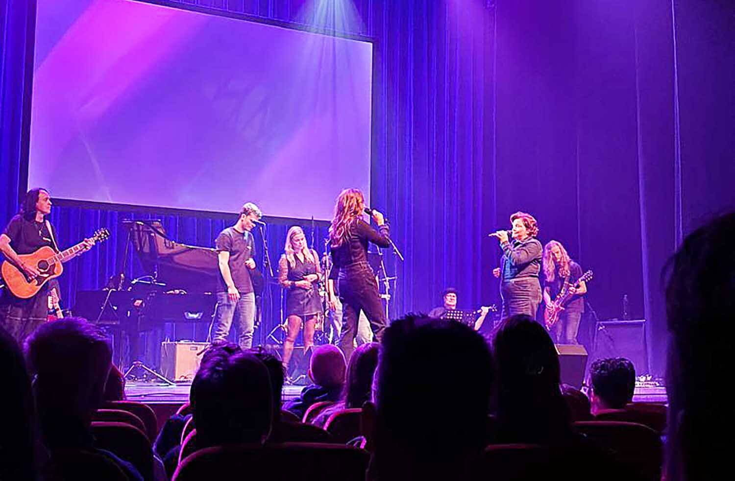 251106 Heerenveen SingFrieslandinPosthuisTheater