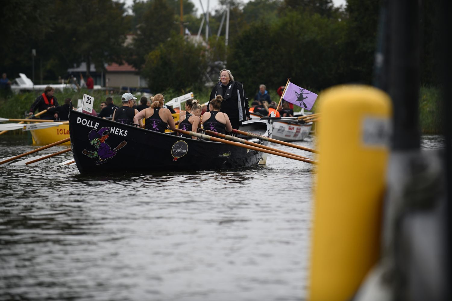 250927 Langweer NK Sloeproeien Heksen 2 c Byldbrege MennoDijkstra.jpg 1500