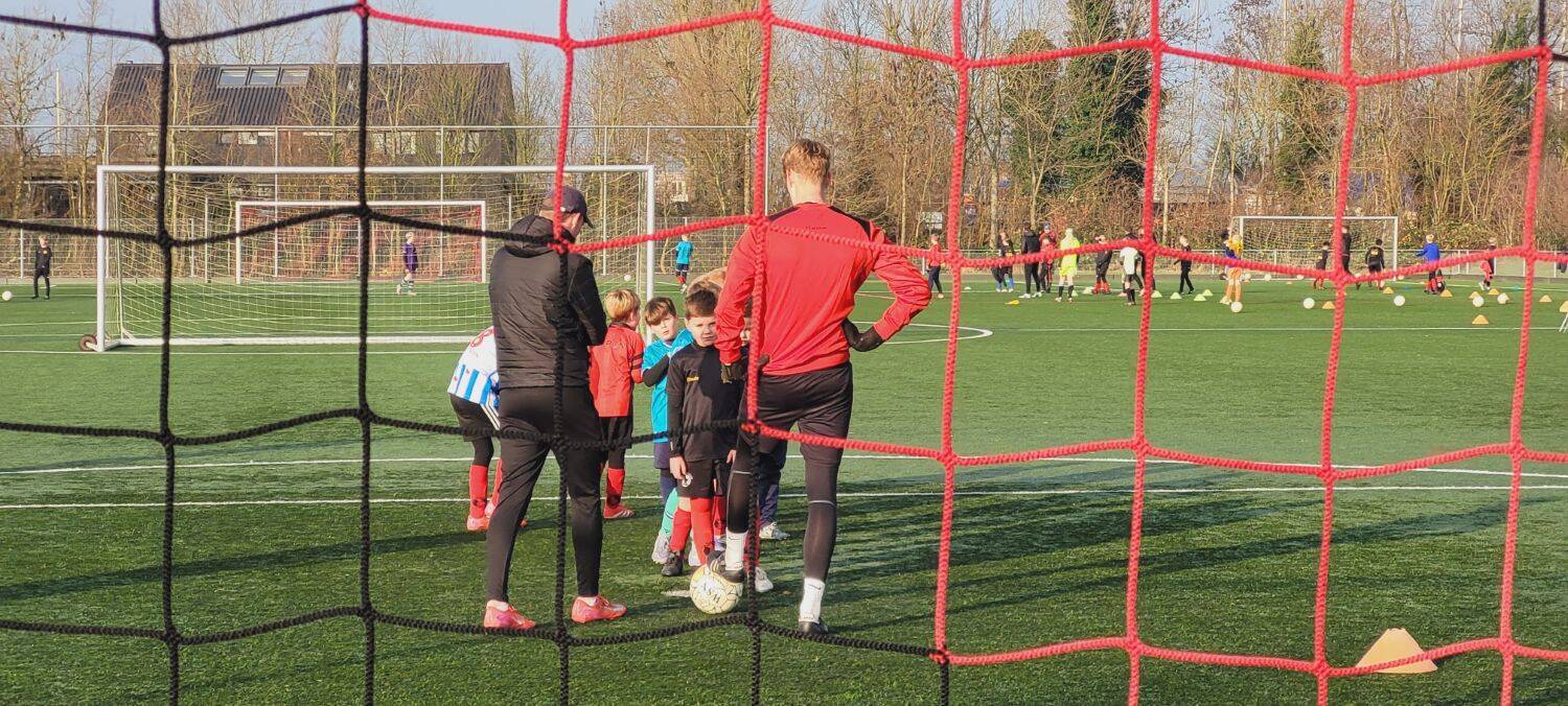 251221 VvAkkrum Voetbalclinic 29 c Noordoost nl 1500