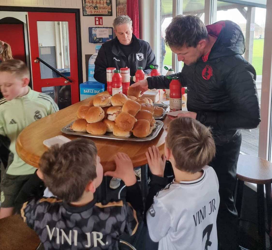 251221 VvAkkrum Voetbalclinic 9 c VvAkkrum 1500