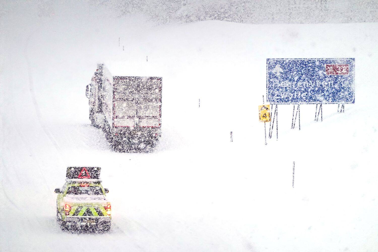 260105 Akkrum vrachtautovastopgladdeopritaquduct 1500