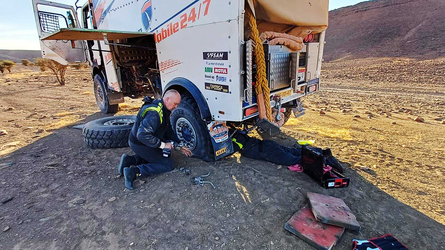 260212 AfricaEcoRace GeraltvantBlikmetlekkerband