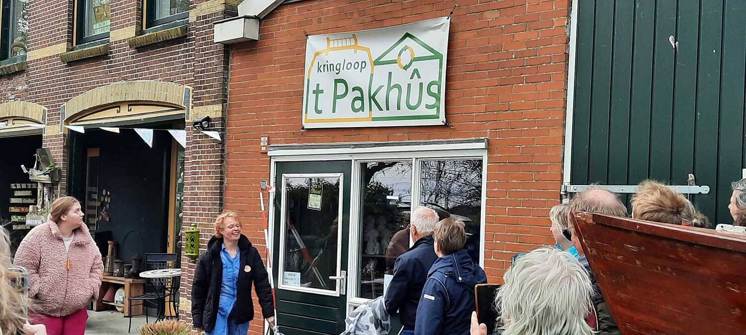 260411 Akkrum opening Kringloopwinkel ItPakhus 1
