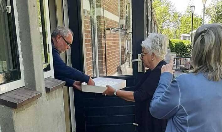 260508 Akkrum Coopersburg 125jaar oranjekoekvoorbewoners