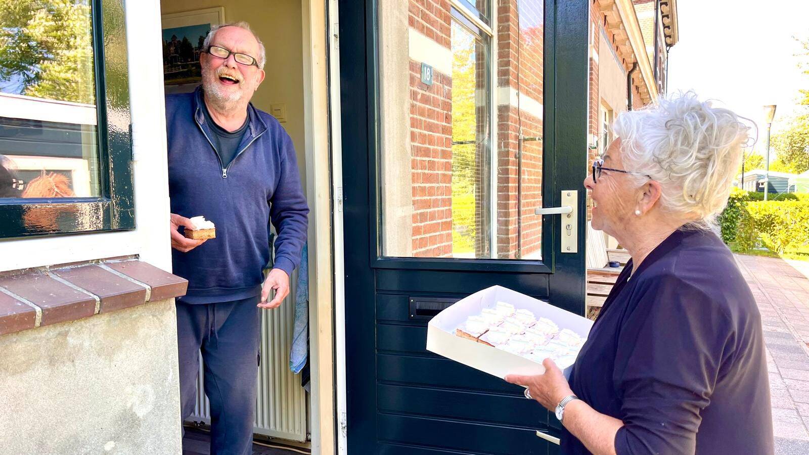 260510 Akkrum Coopersburg 125 gebak jubileum SietaHeidatrakteert4