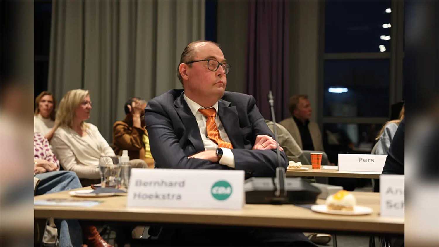 Laatste rit door Akkrum en Nes voor Bernhard Hoekstra