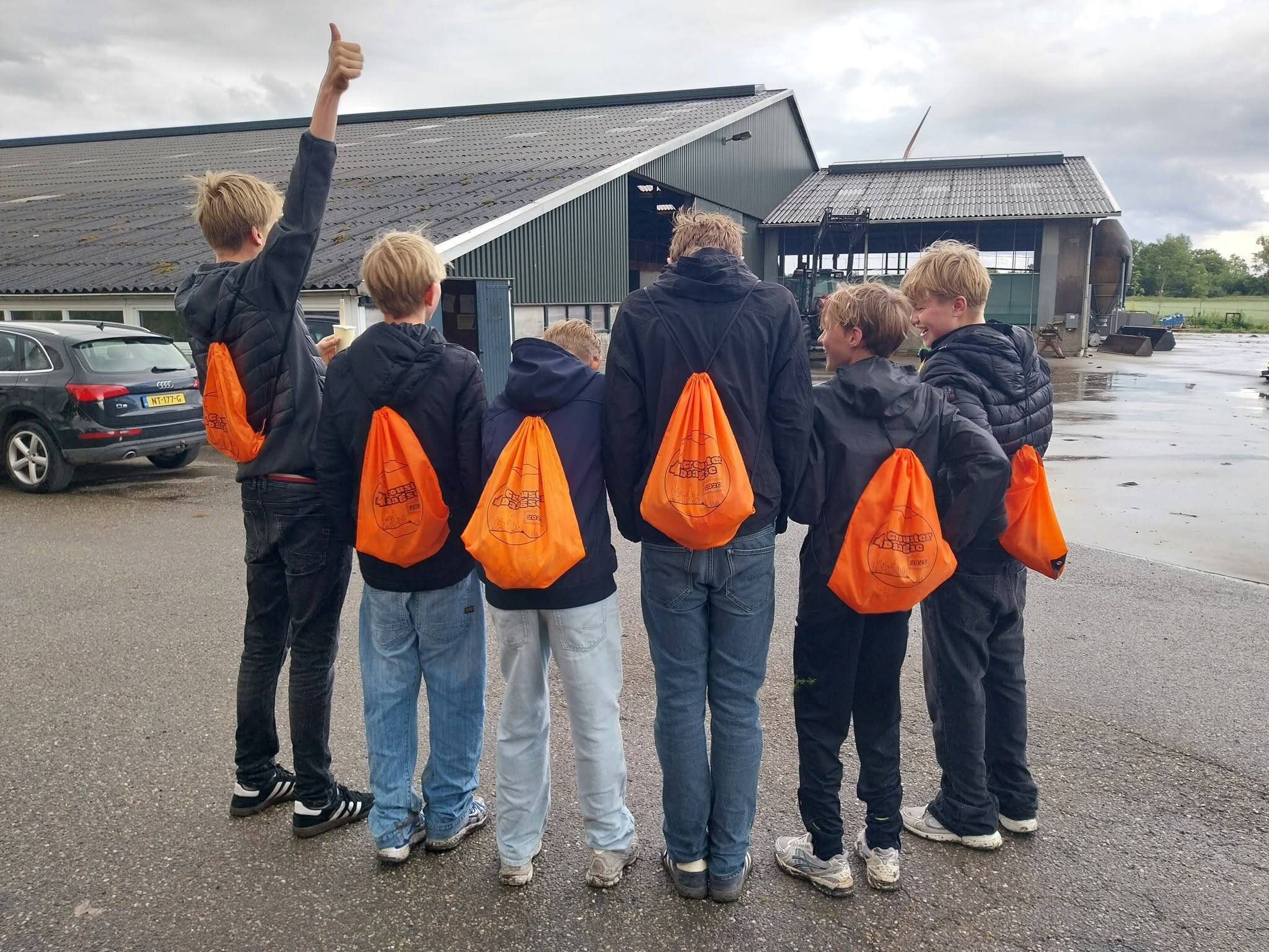 260609 Akkrum DeMeezinger AvondvoerdaagseGrou3 c DeMeezinger