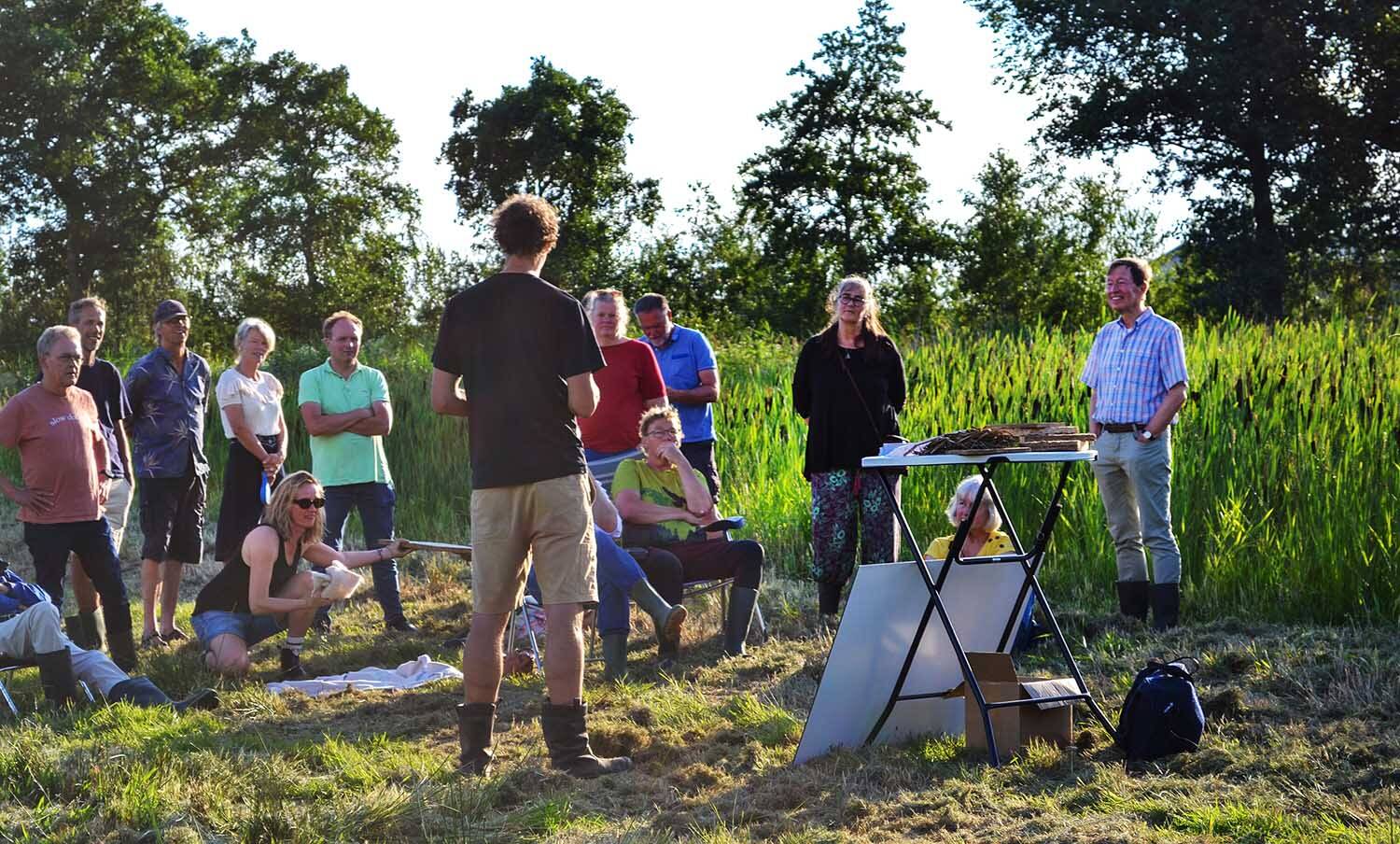 260629 Akkrum lisdoddeteelt rondleiding2