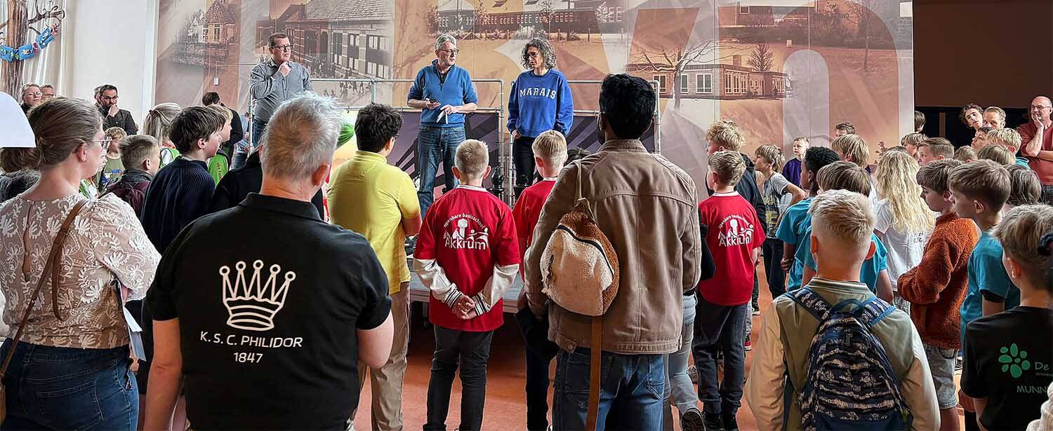 260411 Akkrum BredeSchool FK schoolschaken Starttoernooi