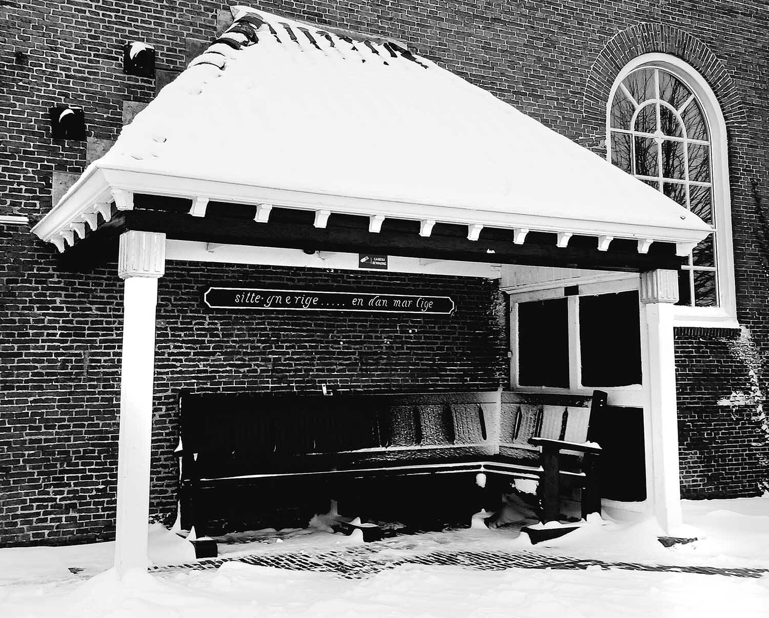 260107 Akkrum sneeuw Leugenbank GerdavanderLaan