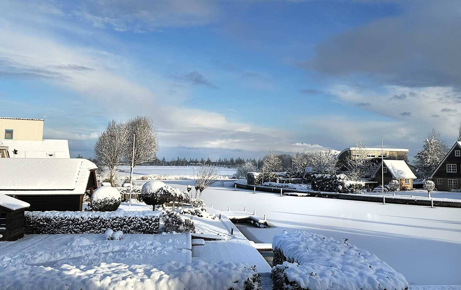 260107 Nes sneeuw3 PetraVeltheer