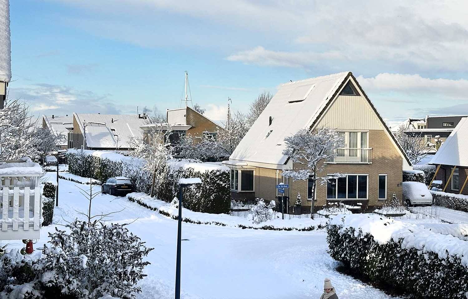 260107 Nes sneeuw6 PetraVeltheer