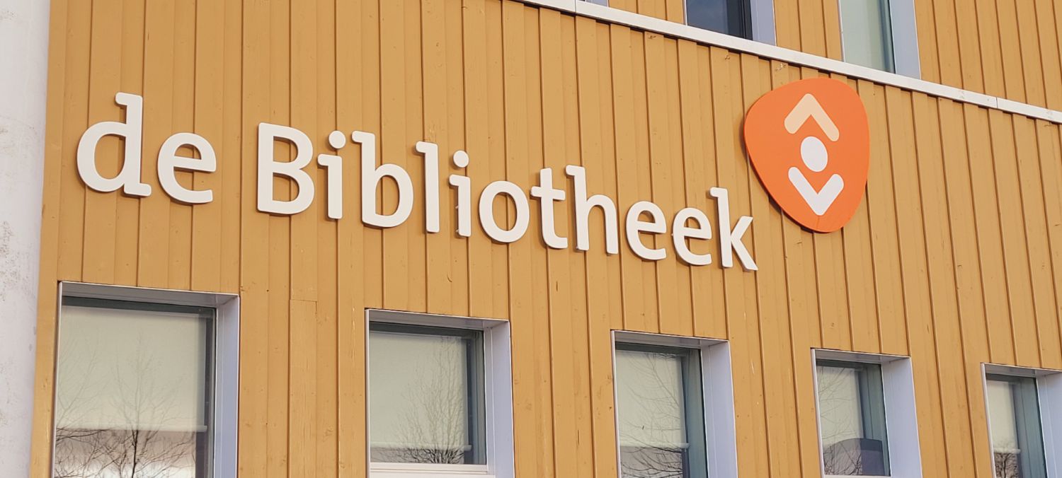 260314 Akkrum BredeSchool bibliotheek front 1500