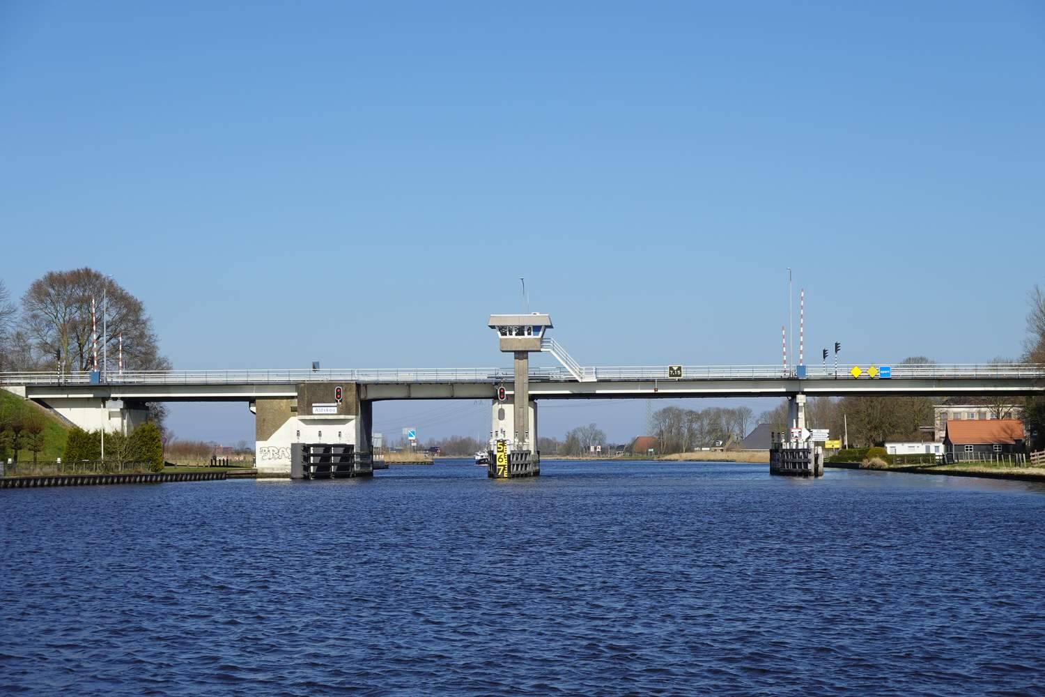Onderzoek: 'Brug Oude Schouw veilig open tot vervanging'
