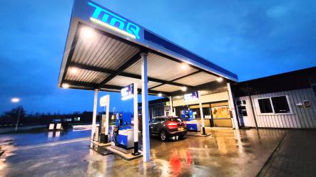 Prijsvechter TinQ opent brandstofstation Akkrum stilletjes