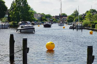 Landelijke interesse voor skippyballen in vaarwater Akkrum