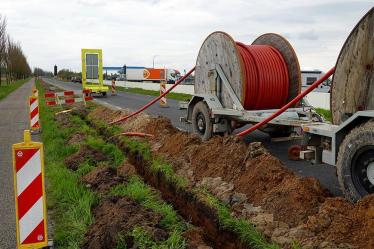 Stroomkabels voor nieuw snellaadstation