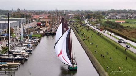 Twee skûtsjes uit Akkrum strijden mee in Strontrace