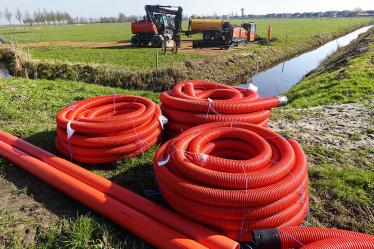 Overheid.nl op Akkrum.net: ‘kabel in het water bij Ljouwerterdyk’