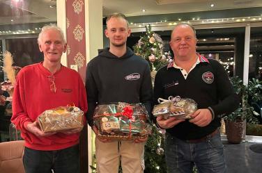 Fanatieke spelers op eerste Sjoelkampioenschap Akkrum