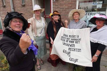 Doarpskeamer Akkrum-Nes: historie, stamppot en film op Vrouwendag 2025