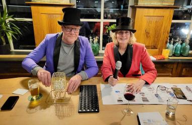 BootjesBingo in Akkrum met mini-optreden van Fegebart