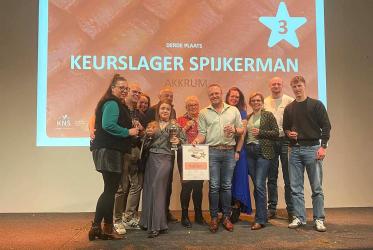 Keurslager Spijkerman derde in landelijk Grote Grillworsttest 2025 