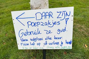 Boze buurtbewoner komt met pittig hondendrol-advies