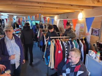 Weggeefwinkel Foar Elkoar Sjop tweemaal in Doarpskeamer Akkrum