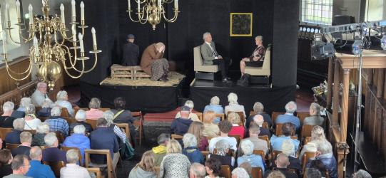 Oorlogsdrama De Trein in Akkrum; tot tranen toe geroerd