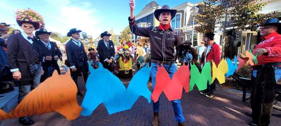 Wethouder opent op stokpaardje vernieuwd centrum Akkrum