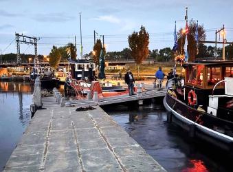 Sleepbootdagen Akkrum 2025 brengen nautisch feest naar het dorp