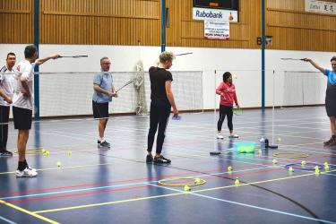 Veertigjarige badmintonclub De Swiepers biedt proeflessen