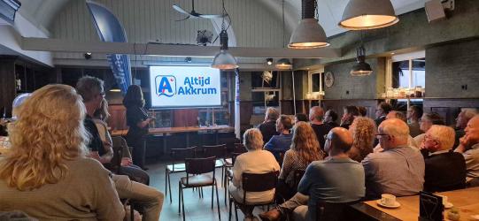 Werkgroep Altijd Akkrum presenteert nieuw dorpsmerk