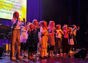 Sprankelende optreden Sing Friesland in Posthuis Theater