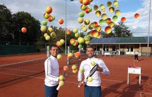 Landelijke topspelers geven demo op Tennisdag Akkrum